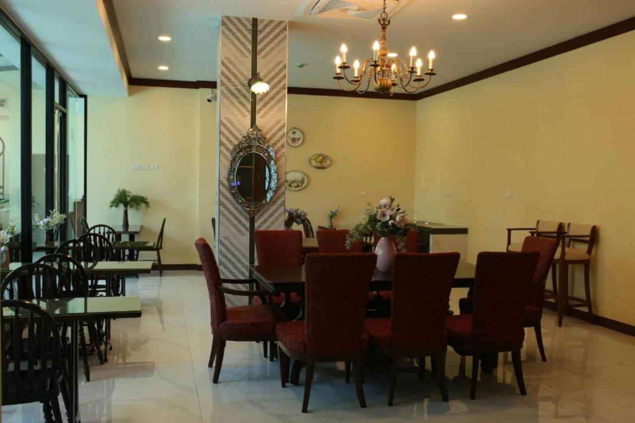 Baan Chao Khun Hotel Ban Khlong Lat Bua Khao Exteriör bild